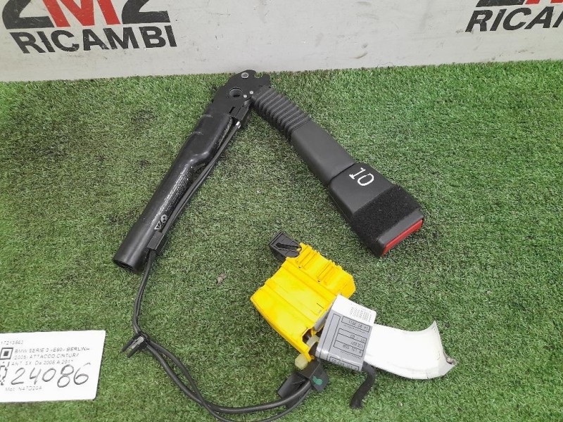 Attacco Cintura ANT SX 72117213563 Bmw Serie 1 E87 Berlina 2005