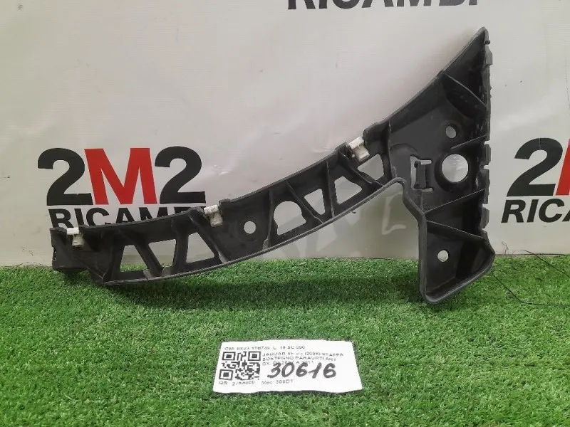 Staffa Sostegno Paraurti ANT DX 8X23-17B749 Jaguar XF I 2008