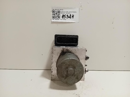 Staffa Sostegno Paraurti ANT DX 8X23-17B749 Jaguar XF I 2008