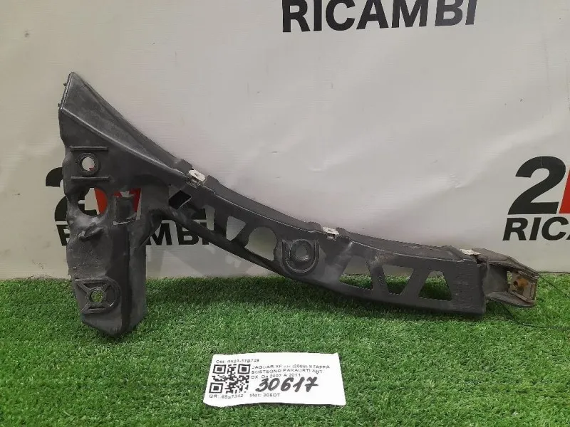 Staffa Sostegno Paraurti ANT DX 8X23-17B749 Jaguar XF I 2008