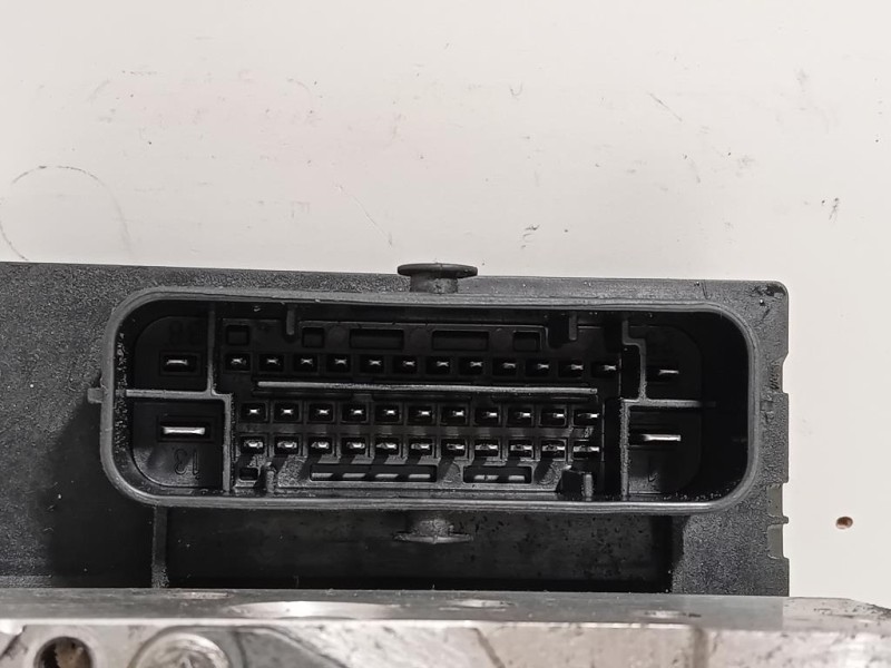 Staffa Sostegno Paraurti ANT DX 51817716 DX Lancia Delta III 2011