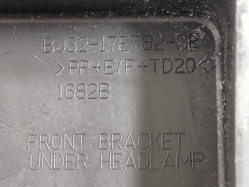 Staffa Sostegno Paraurti ANT DX BJ32-17E762-BB Land Rover Range Rover Evoque I 2011