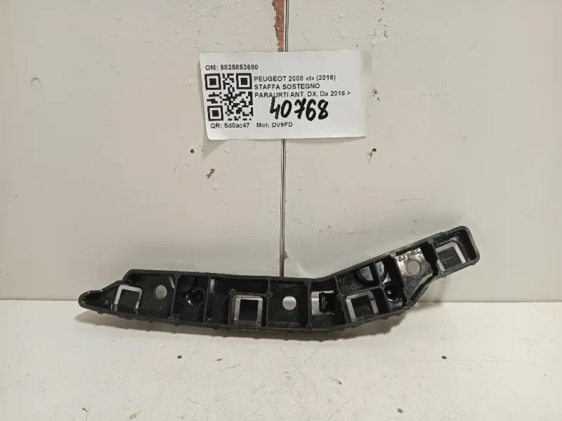 Staffa Sostegno Paraurti ANT DX 9825853680 Peugeot 2008 I 2016