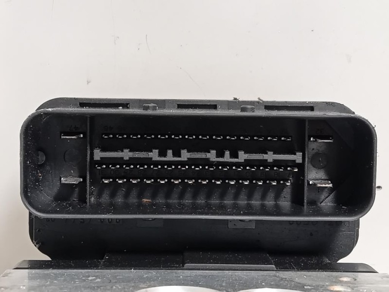 Staffa Sostegno Paraurti ANT DX 9825853680 Peugeot 2008 I 2016