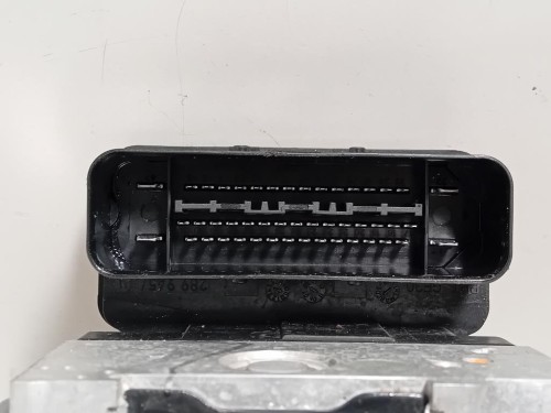 Staffa Sostegno Paraurti ANT DX 52535-02041 DX Toyota AYGO II 2014