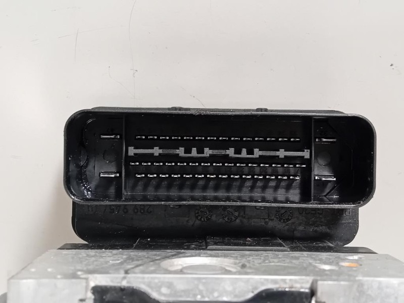 Staffa Sostegno Paraurti ANT DX 52535-02041 DX Toyota AYGO II 2014