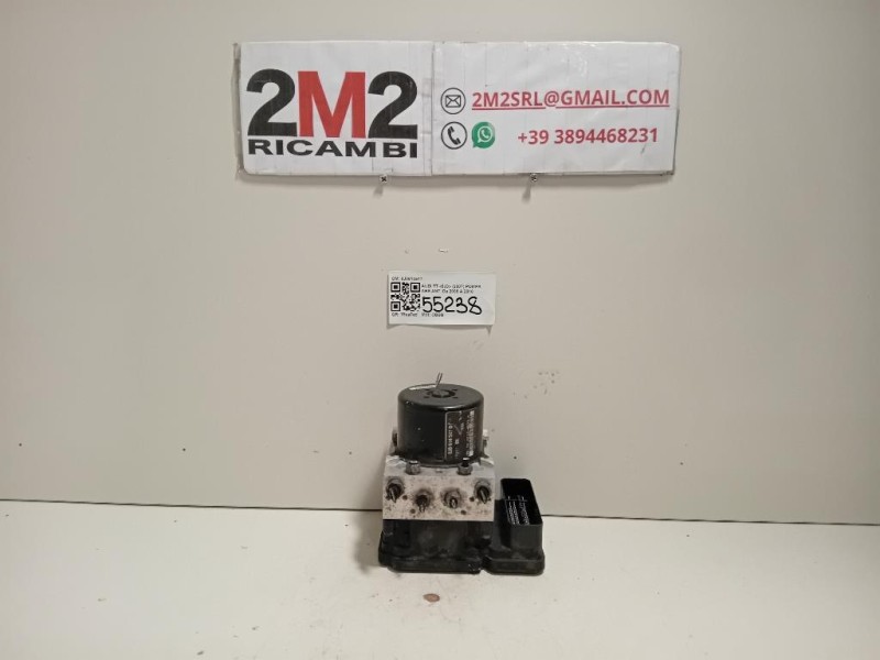 Staffa Sostegno Paraurti ANT DX 525350D090 Toyota Yaris IV 2012