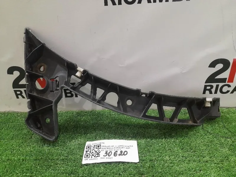 Staffa Sostegno Paraurti ANT SX 8X23-17B750 Jaguar XF I 2008