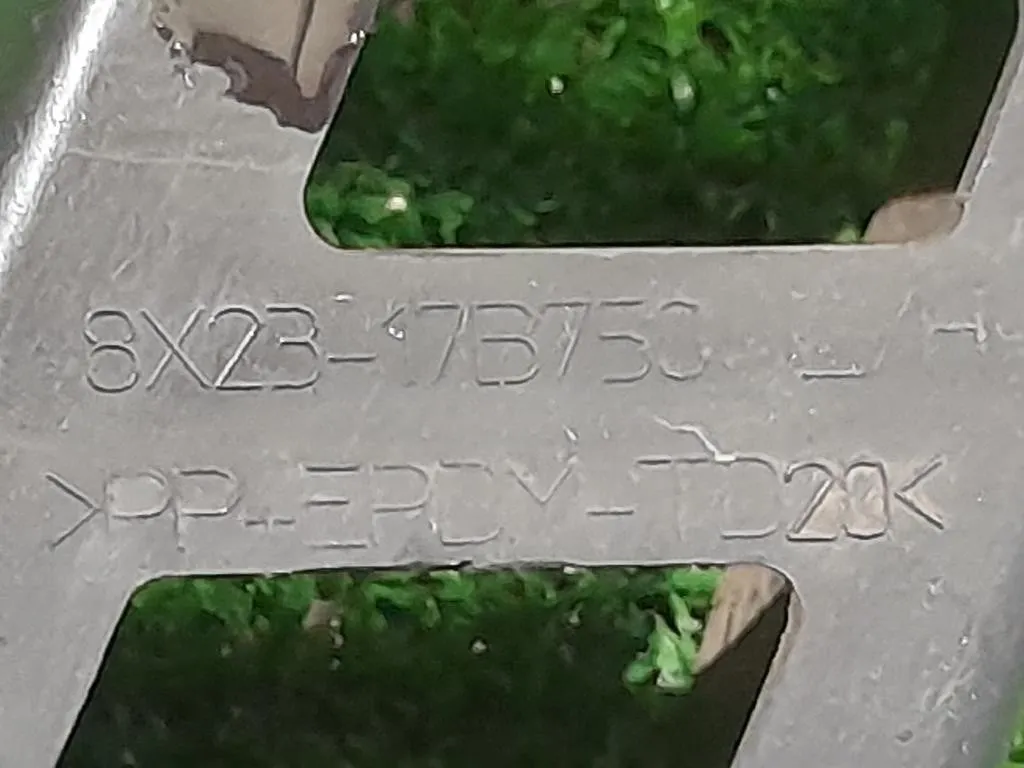 Staffa Sostegno Paraurti ANT SX 8X23-17B750 Jaguar XF I 2008