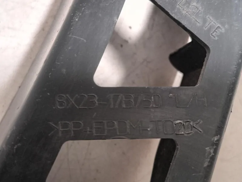 Staffa Sostegno Paraurti ANT SX 8X23-17B750 Jaguar XF I 2008