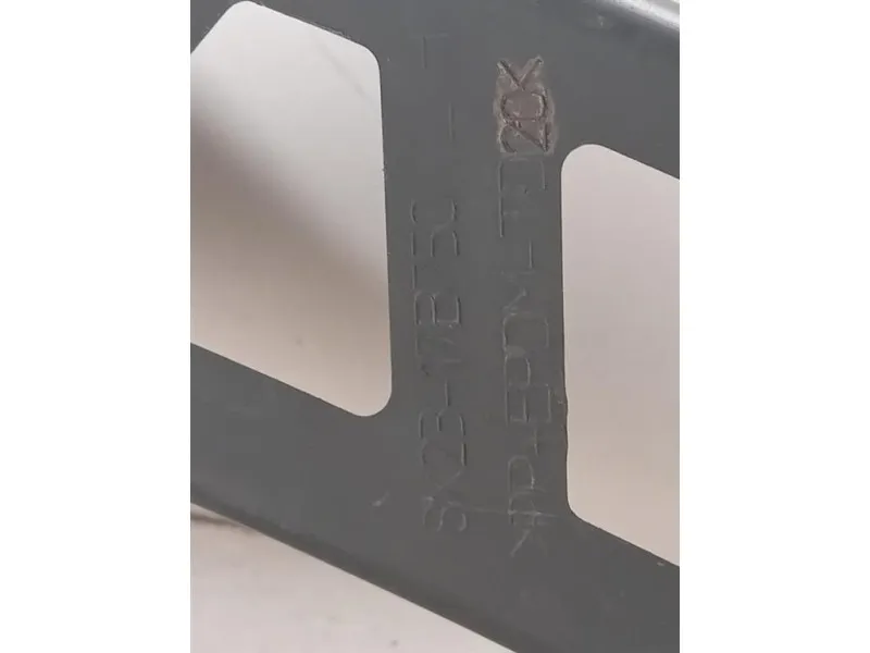 Staffa Sostegno Paraurti ANT SX 8X23-17B750 Jaguar XF I 2008