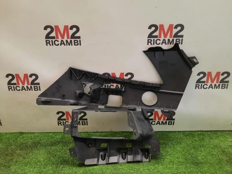 Staffa Sostegno Paraurti ANT SX 51817715 SX Lancia Delta III 2011