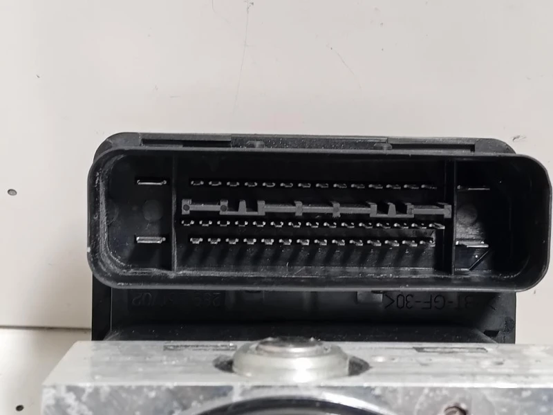 Pompa ABS ANT 6787837 Bmw Serie 1 E82 Coupe 2005