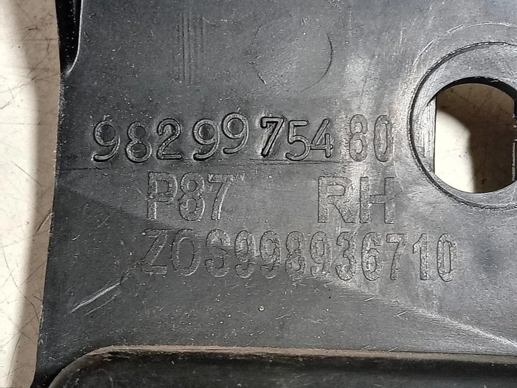 Staffa Sostegno Supparaurti POST DX 9829975480 Peugeot 5008 II 2017