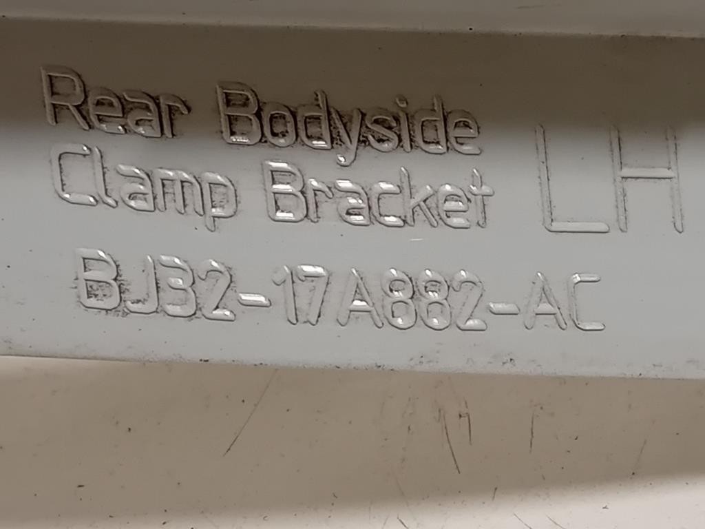 Staffa Sostegno Supparaurti POST SX BJ32-17A882-AC Land Rover Range Rover Evoque I 2011