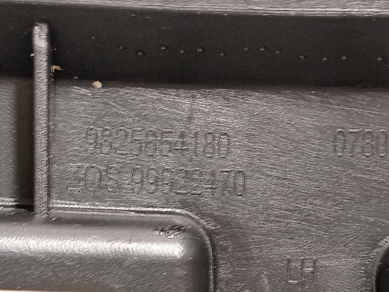 Staffa Sostegno Supparaurti POST SX 9825854180 Peugeot 2008 I 2016