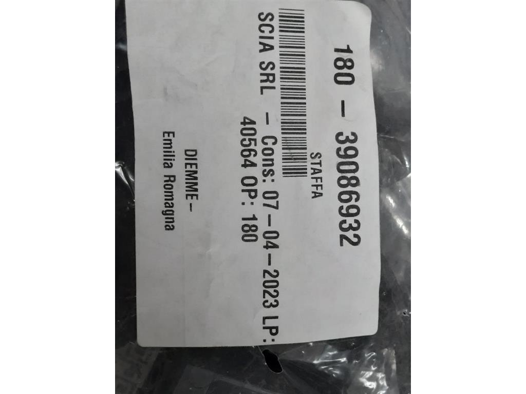 Staffa Spoiler Frangivento POST 39086932 SUPORTO PARAURTI POST DX Opel Astra K 2016