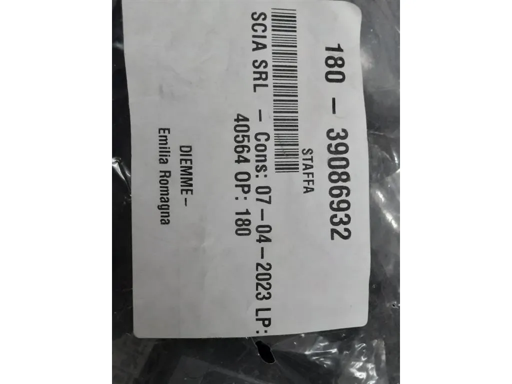 Staffa Spoiler Frangivento POST 39086932 SUPORTO PARAURTI POST DX Opel Astra K 2016