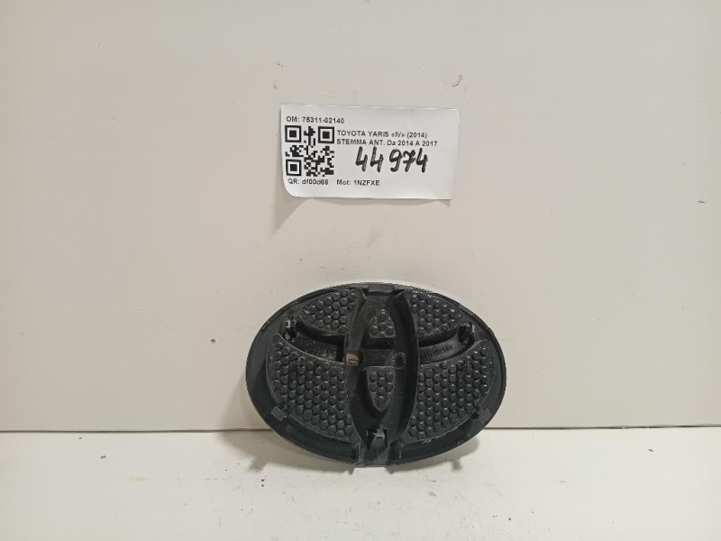 Stemma ANT 75311-02140 Toyota Yaris IV 2014
