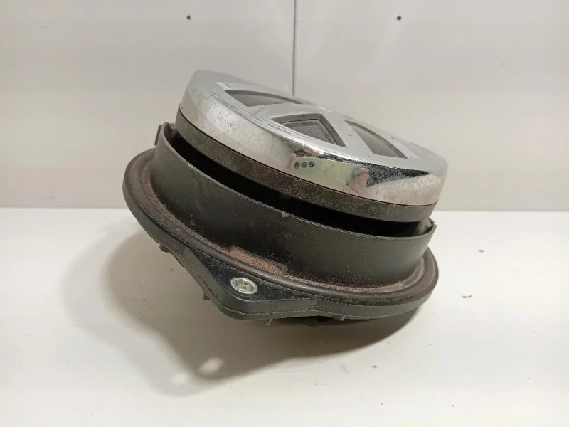 Stemma Portello POST 5G9827469D Volkswagen GOLF VII 2017