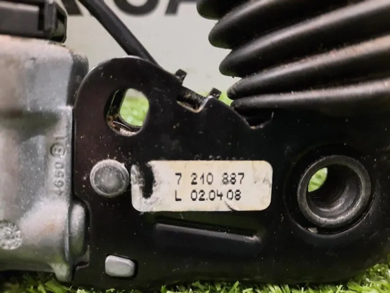 Attacco Cintura ANT SX 72117210887 SX Bmw Serie 5 E60 Berlina 2004