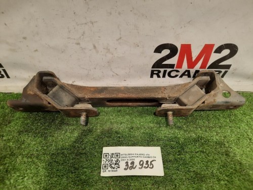 Supporto Cambio MN125541 Mitsubishi Pajero III 2000