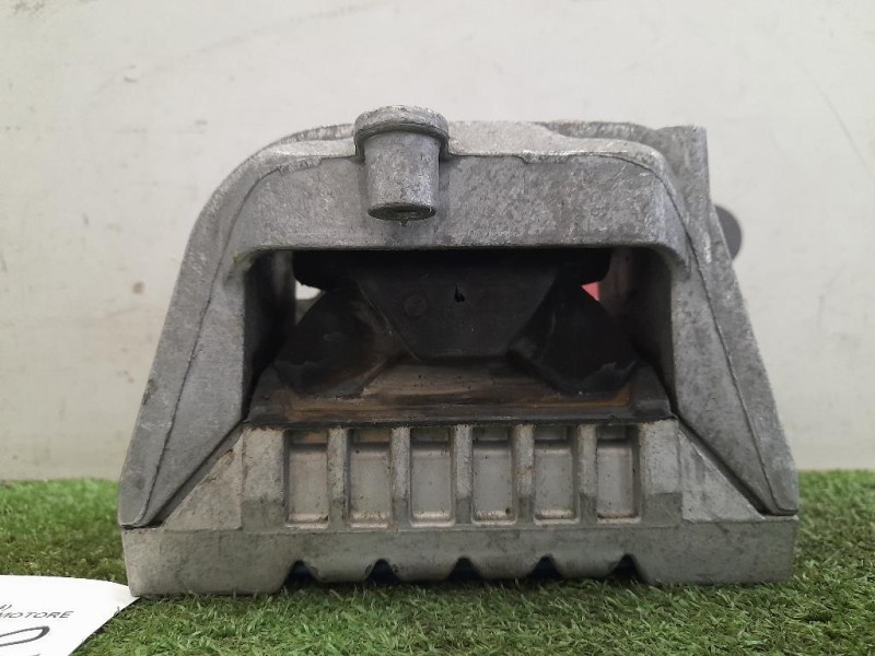 Supporto Gomma Motore 1K0199262CR Audi A3 8P1 2004