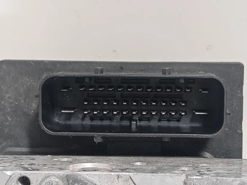 Pompa ABS ANT 34516768550-0 Bmw Serie 5 E60 Berlina 2004