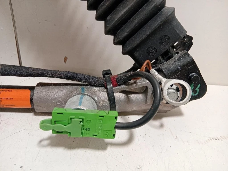 Attacco Cintura ANT SX A1718600569 Mercedes Classe SLK R171 2004