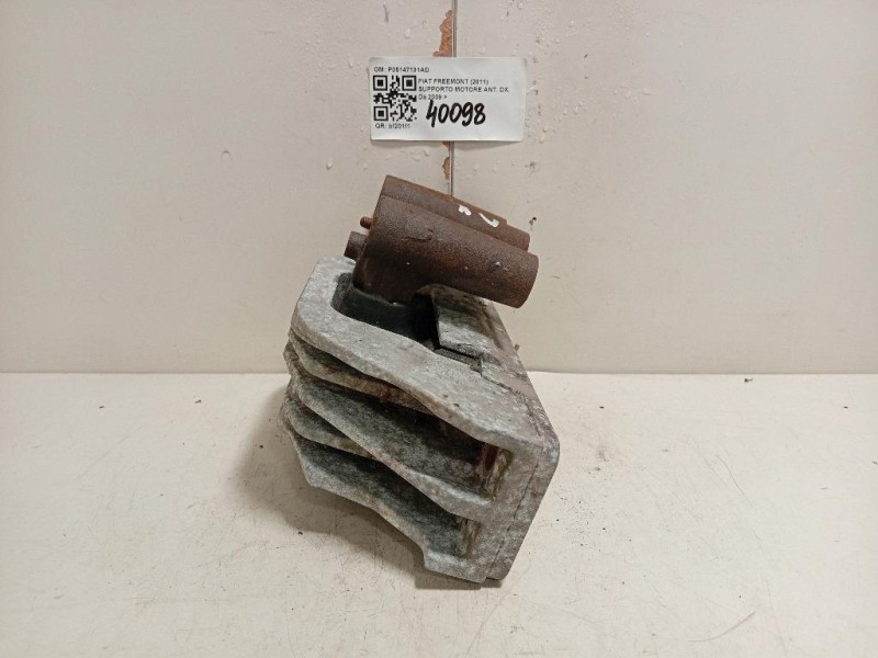 Supporto Motore ANT DX P05147131AD Fiat Freemont 2011