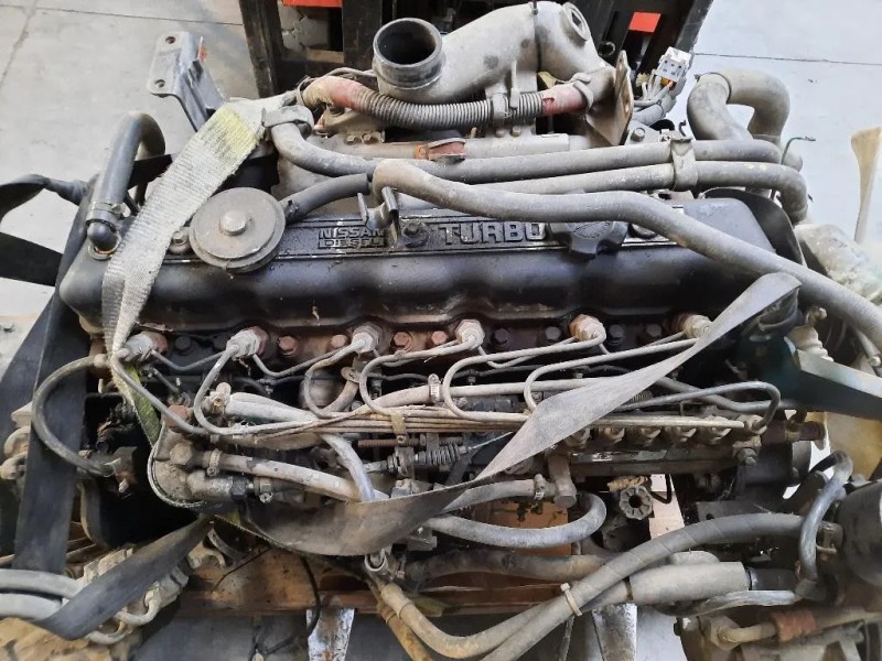 Motore Semicompleto SD33T Nissan Patrol 1983-1988