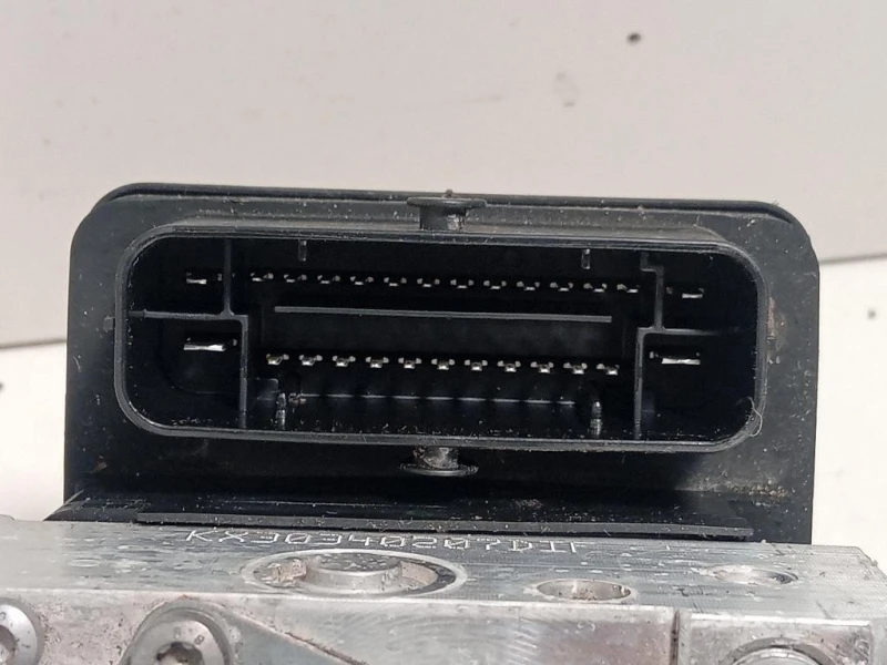 Pompa ABS ANT 51879973 Fiat 500L 2013