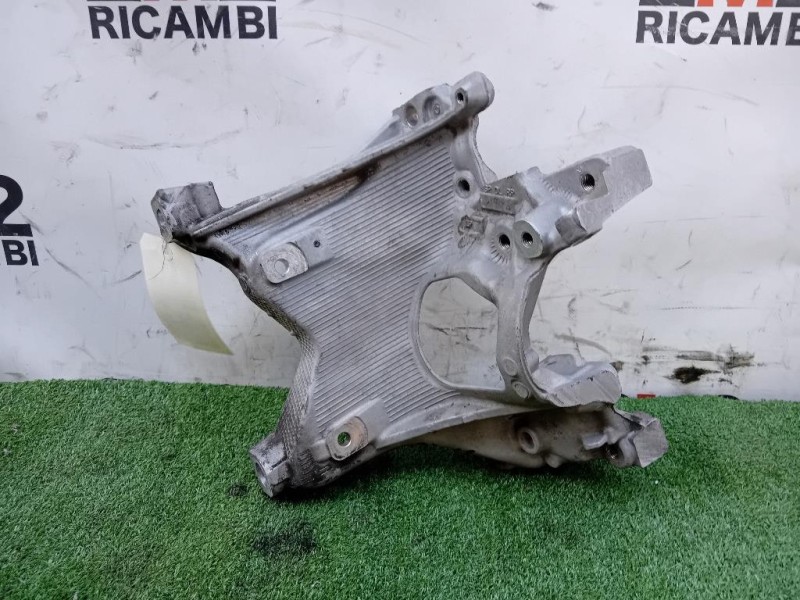 Supporto Motore SX 8W0 399 295 E Audi A4 8W5 Avant 2015