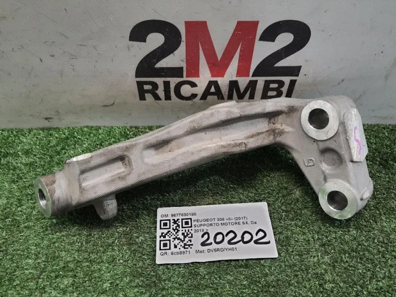 Supporto Motore SX 9677630180 SX Peugeot 308 II 2017