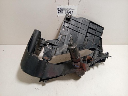 Supporto Proiettore DX 8T0 805 608 R Audi A5 8T3 2008