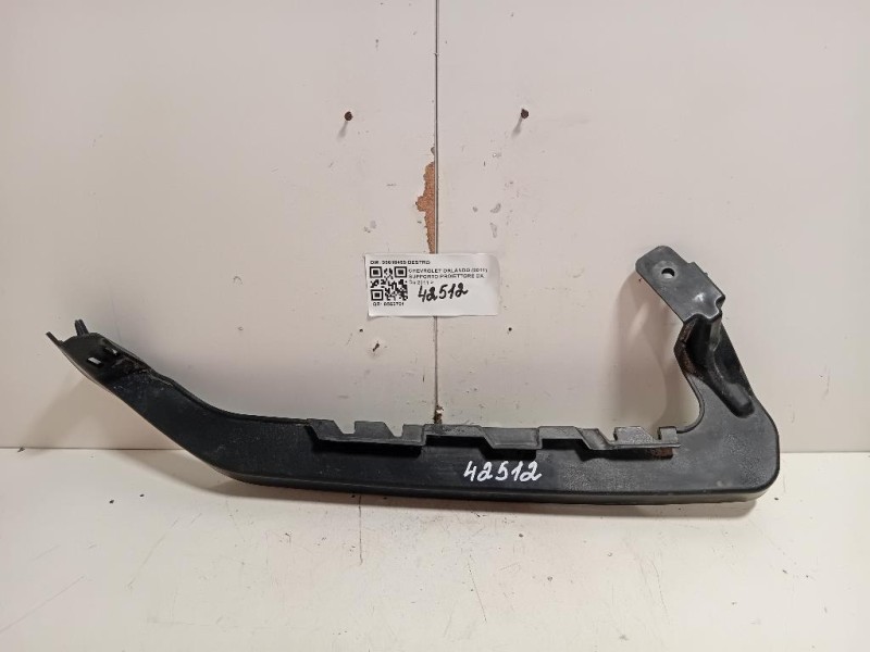 Supporto Proiettore DX 95018459 DESTRO Chevrolet Orlando 2011