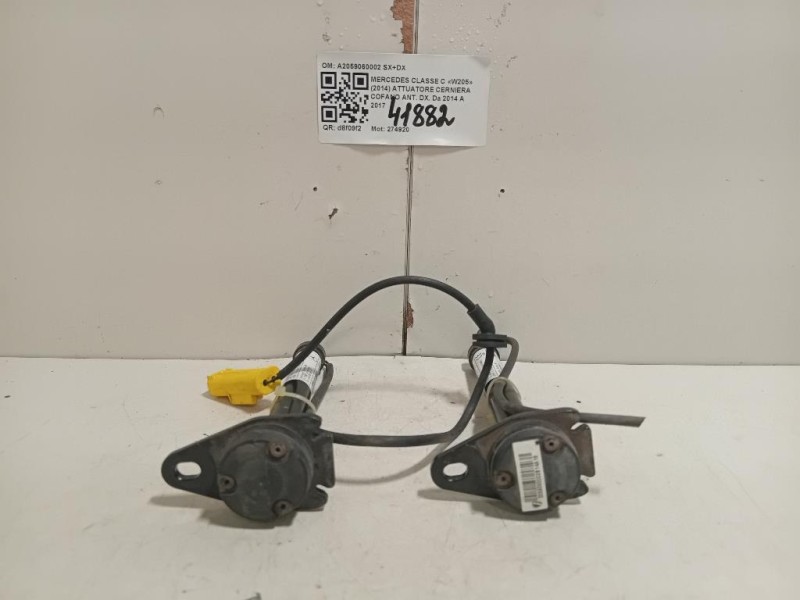 Attuatore Cerniera Cofano ANT DX A2059060002 SX+DX Mercedes Classe C W205 2014