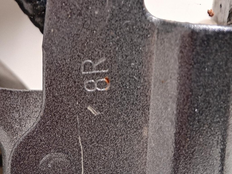 Supporto Proiettore DX 53202-52908 Toyota Yaris IV 2017