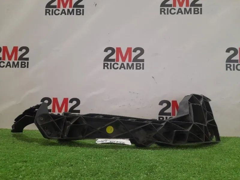 Supporto Proiettore Interno DX 81A805608 Audi Q2 GAB 2016