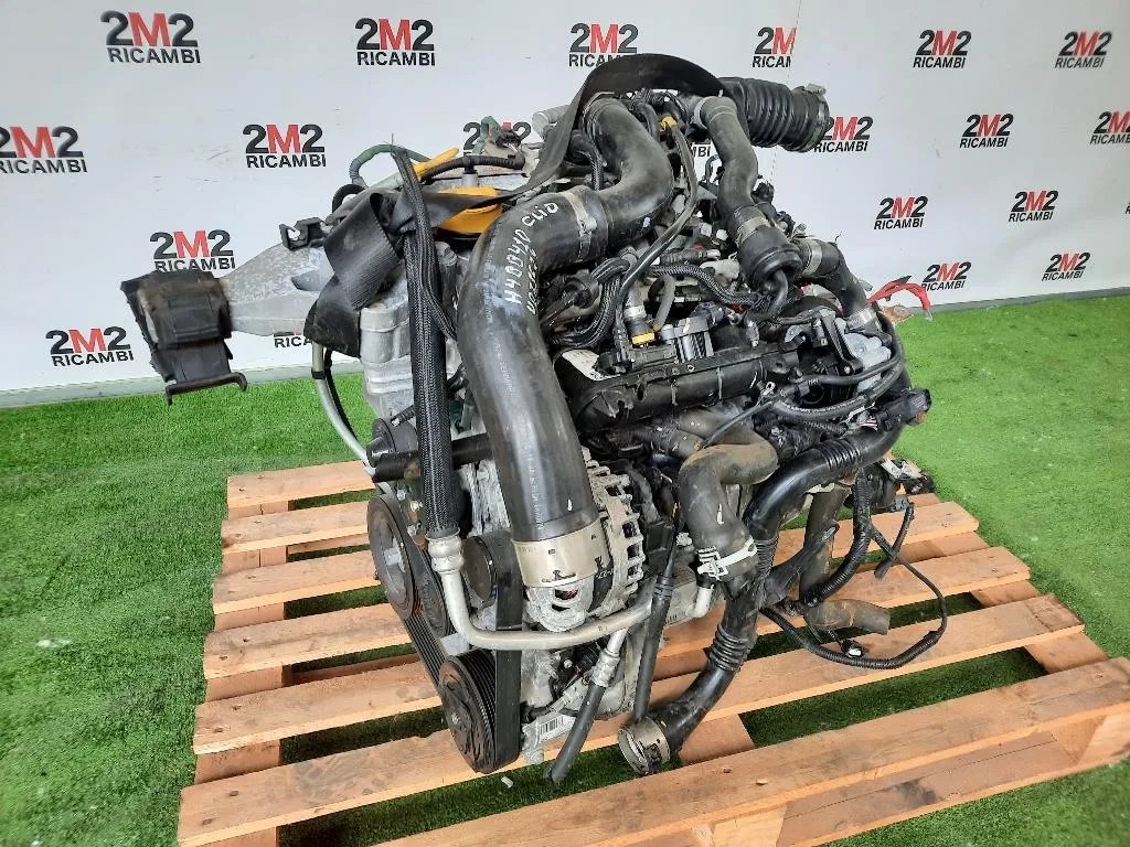 Motore Semicompleto H4BB4 H4B410 90CV 66 KW Renault CLIO IV 2016