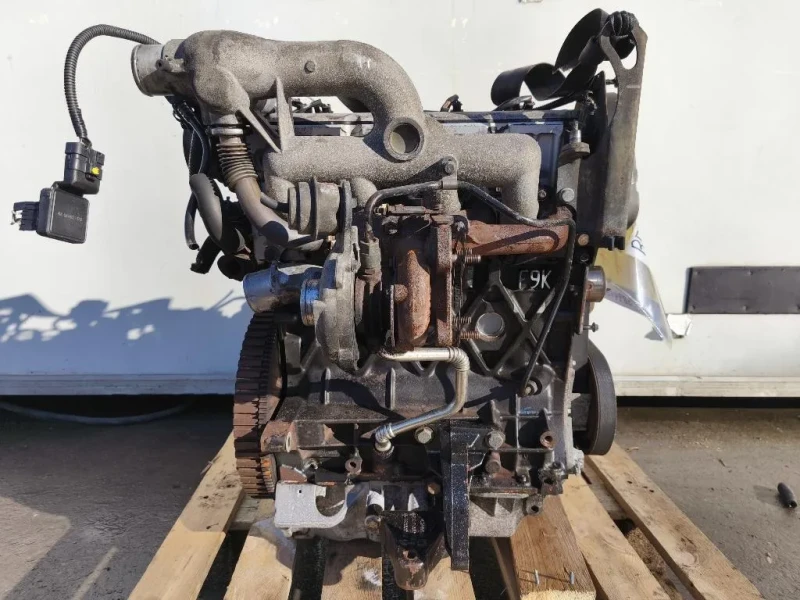 Motore Semicompleto F9Q760 101 CV 75 KW Renault Trafic III 2001