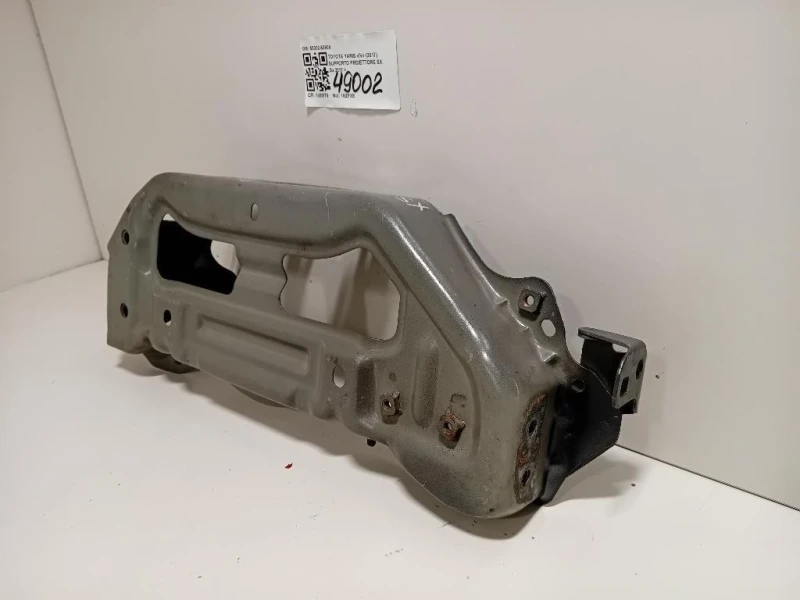 Supporto Proiettore SX 53202-52908 Toyota Yaris IV 2017