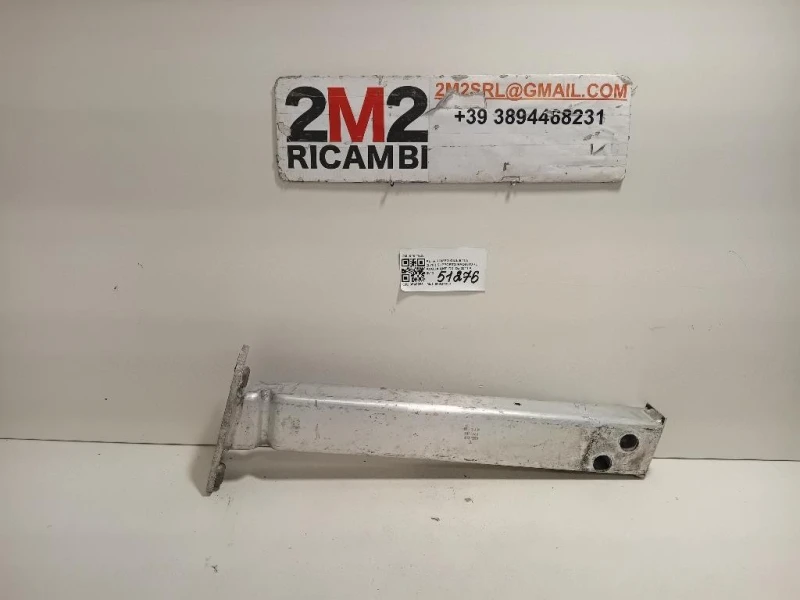 Supporto Radiatore Acqua ANT DX 51811229 Alfa Romeo Giulietta 2010