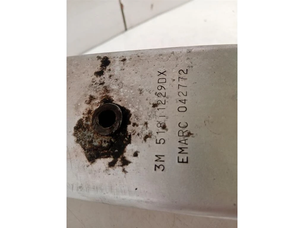 Supporto Radiatore Acqua ANT DX 51811229 Alfa Romeo Giulietta 2010