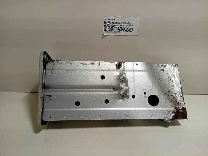 Supporto Radiatore Acqua ANT DX 8K0805678 Audi A4 8W2 2015