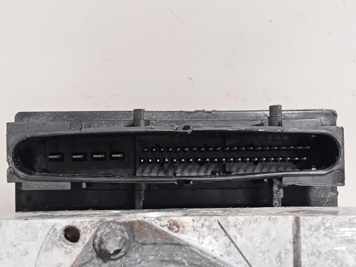 Supporto Radiatore Acqua ANT DX 8K0805678 Audi A4 8W2 2015