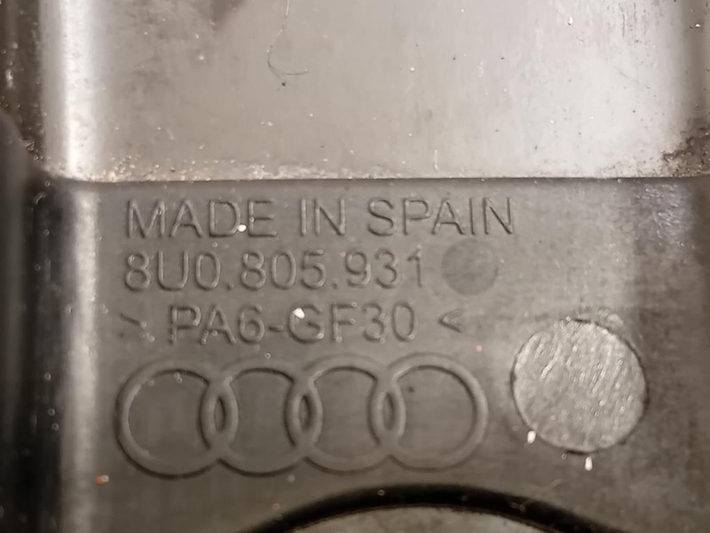 Supporto Radiatore Acqua ANT DX 8U0 805 931 Audi Q3 8UB 2012