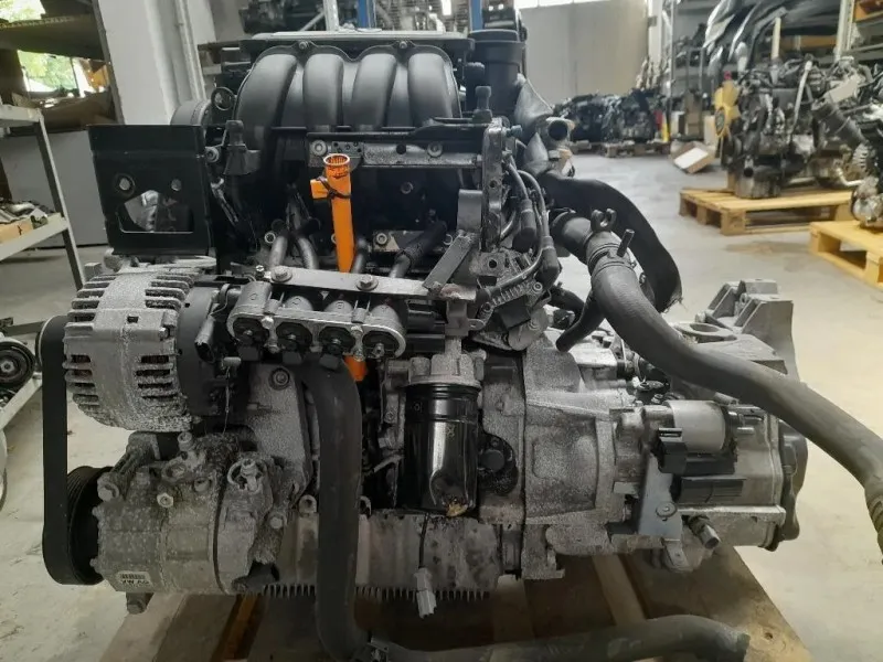 Motore Semicompleto BSE 102 CV 75 KW Volkswagen GOLF V 2004