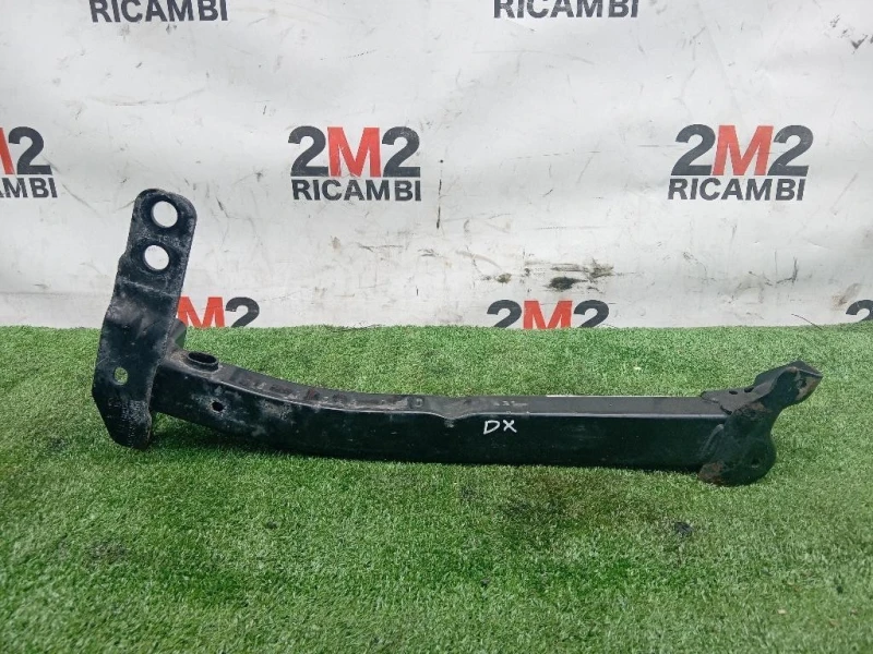 Supporto Radiatore Acqua ANT DX 9825586980 Citroen DS3 Crossback 2018