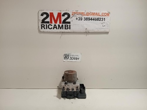 Supporto Radiatore Acqua ANT DX 8A9494200 Fiat 500L 2013